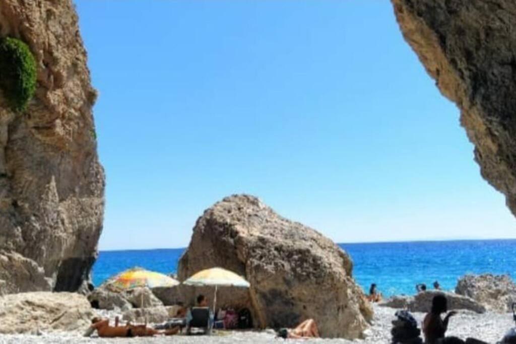 Traditional Villa With Pool In Sfakia Imbros Экстерьер фото