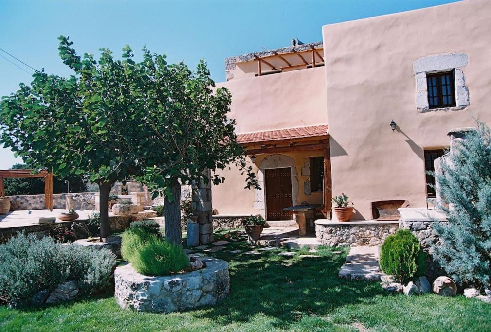 Traditional Villa With Pool In Sfakia Imbros Экстерьер фото