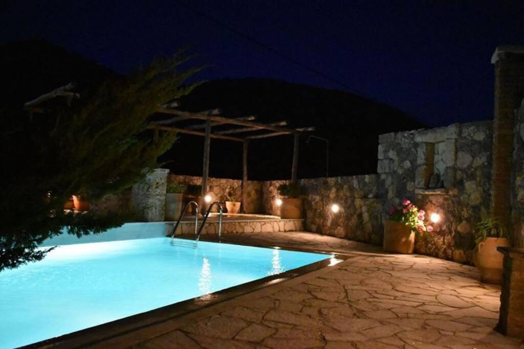 Traditional Villa With Pool In Sfakia Imbros Экстерьер фото